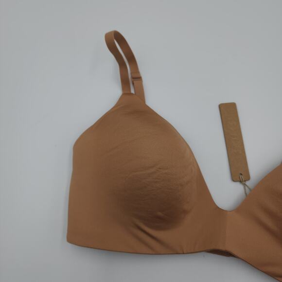 SKIMS Wireless Form T Shirt Demi Bra in Ochre Size 32D - Picture 2 of 9